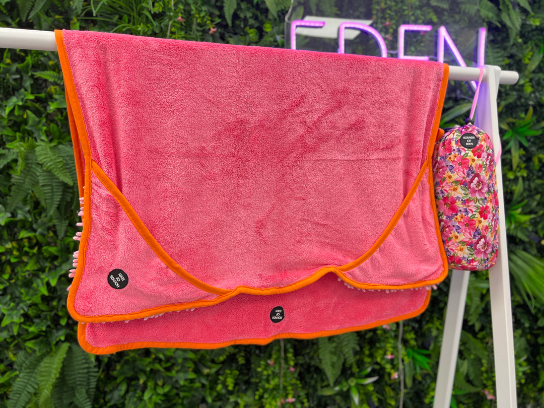 Florentina - Dog Towel + Carry Bag